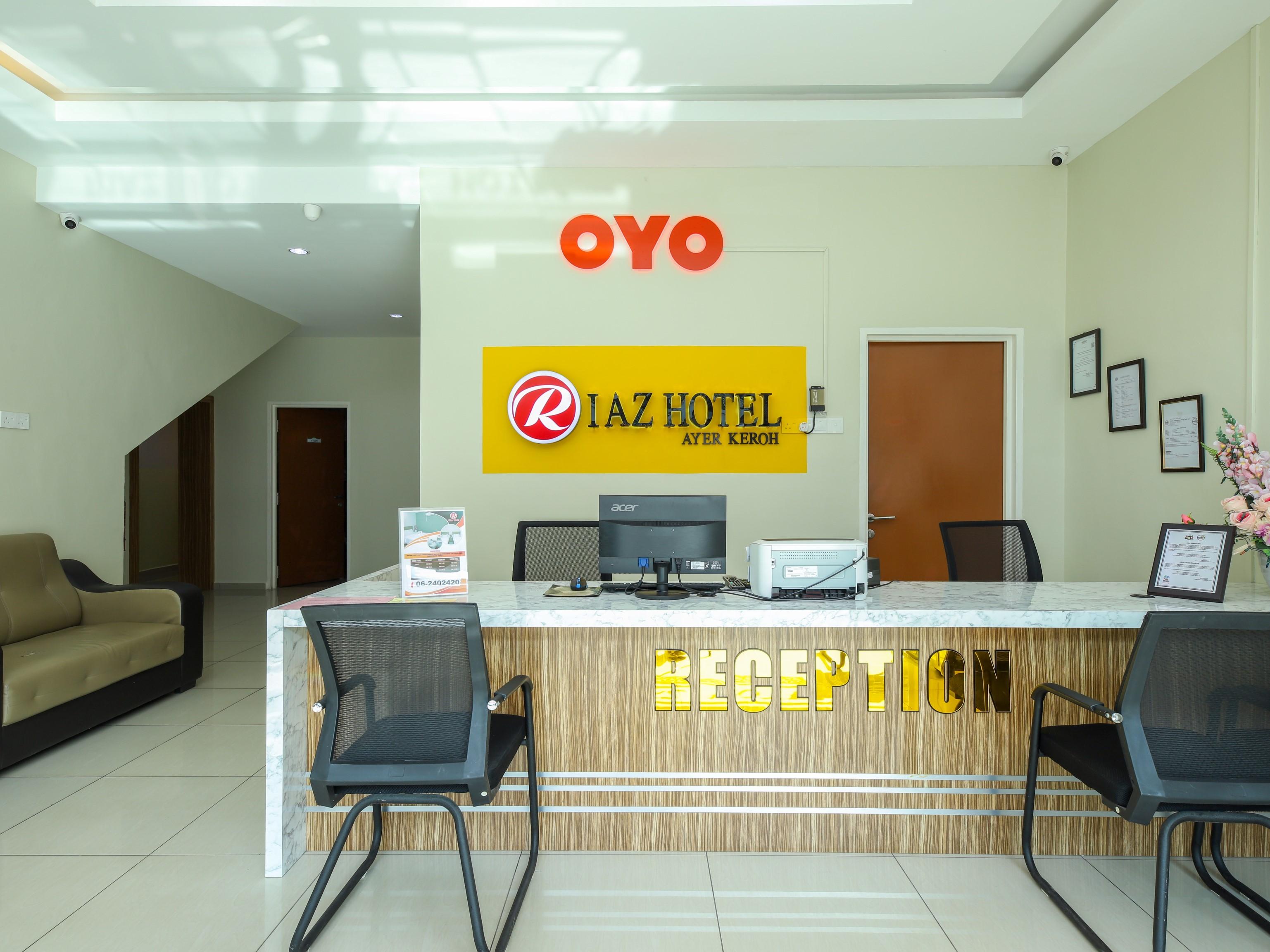 OYO 89839 Riaz Hotel Malacca Buitenkant foto