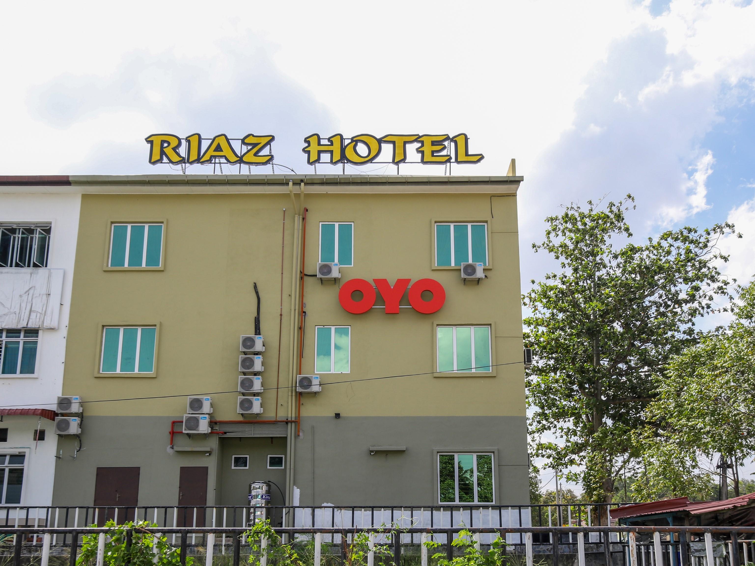 OYO 89839 Riaz Hotel Malacca Buitenkant foto