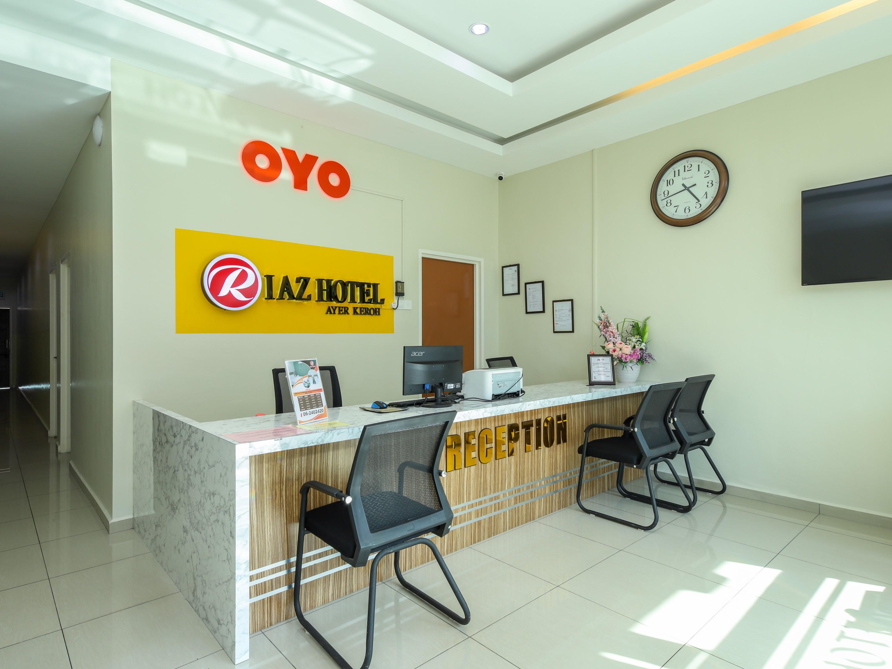 OYO 89839 Riaz Hotel Malacca Buitenkant foto
